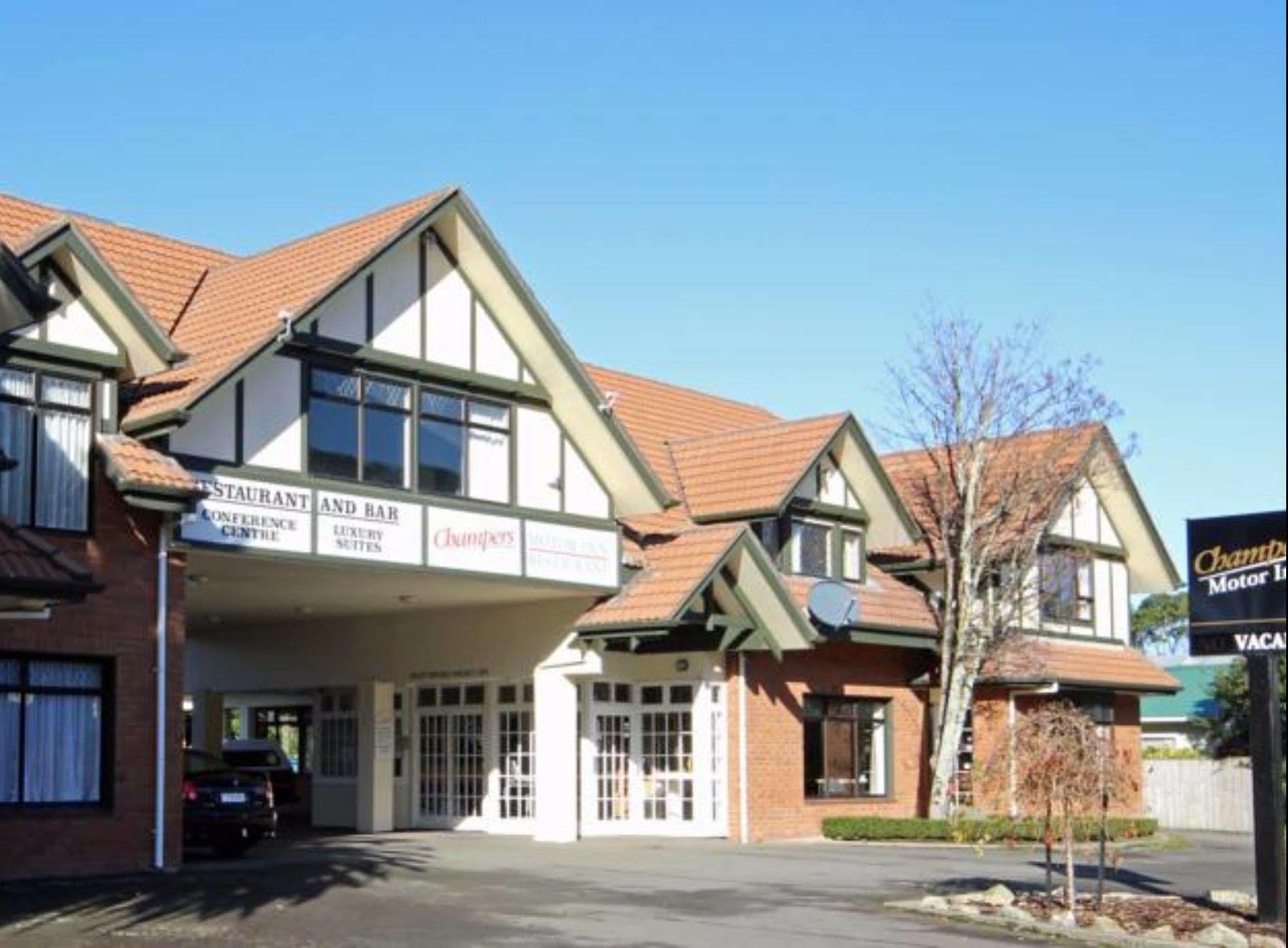 Champers Motor Inn Lower Hutt Exterior photo